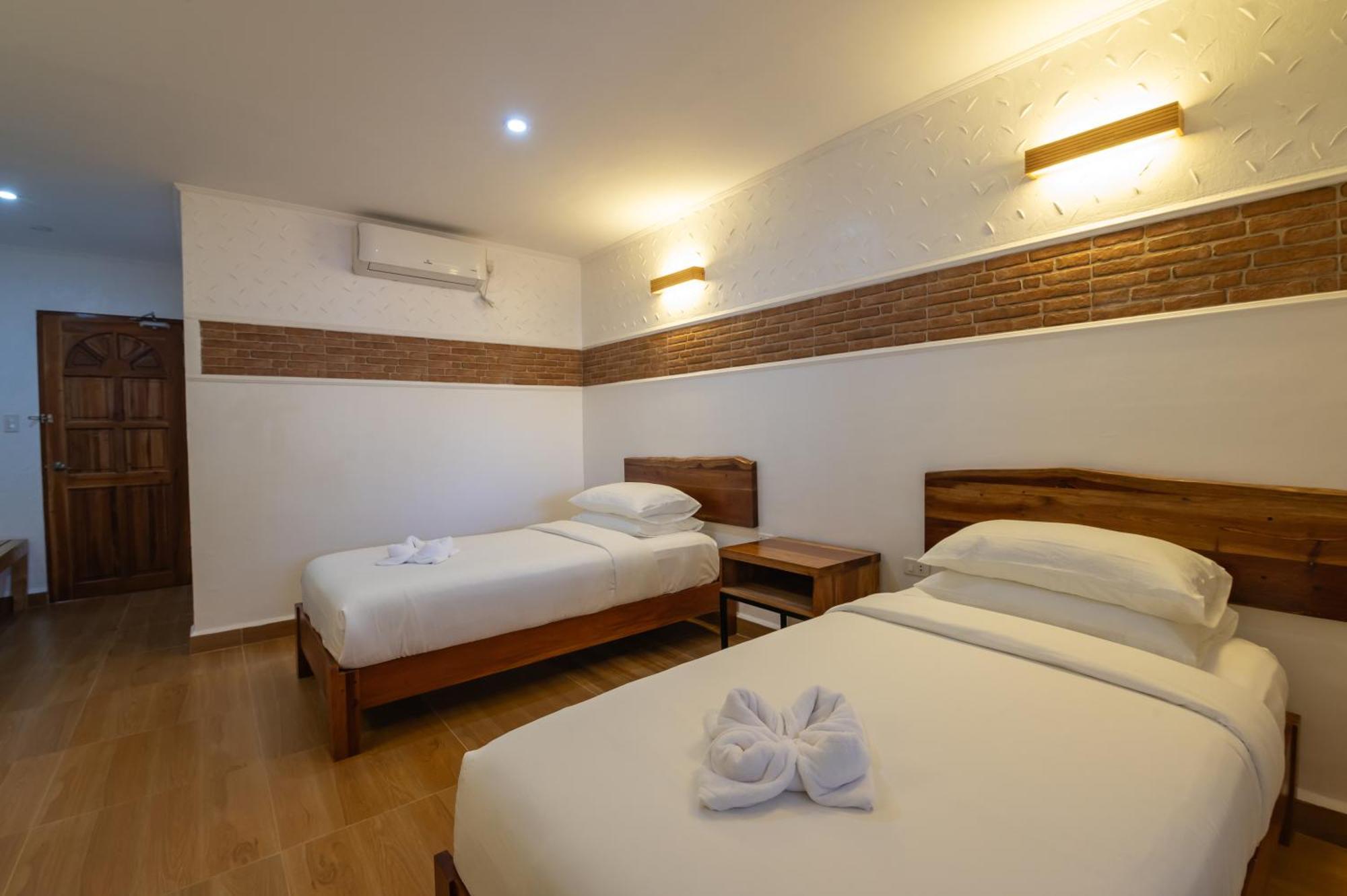 Alona Garden Suites Panglao Luaran gambar