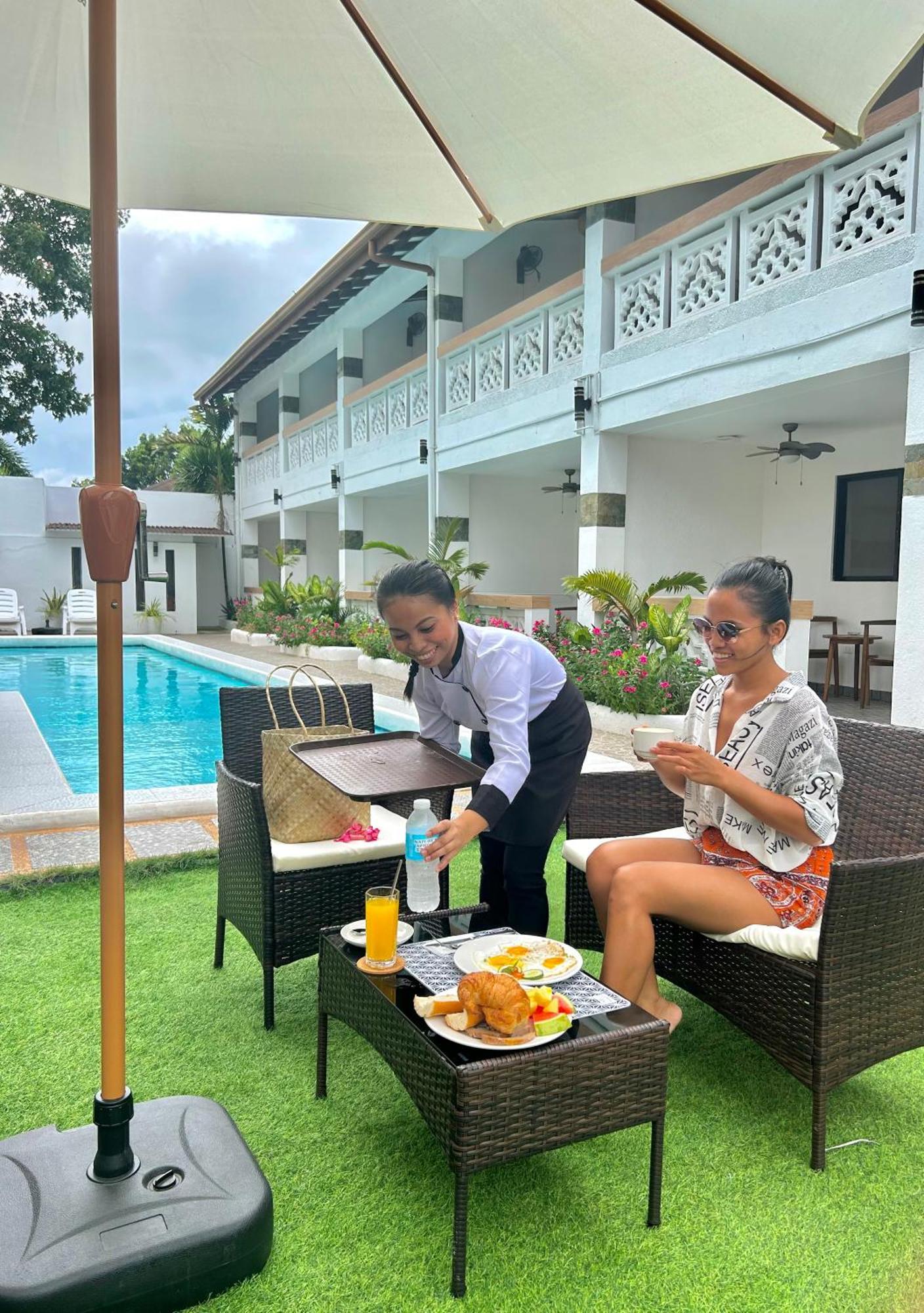Alona Garden Suites Panglao Luaran gambar